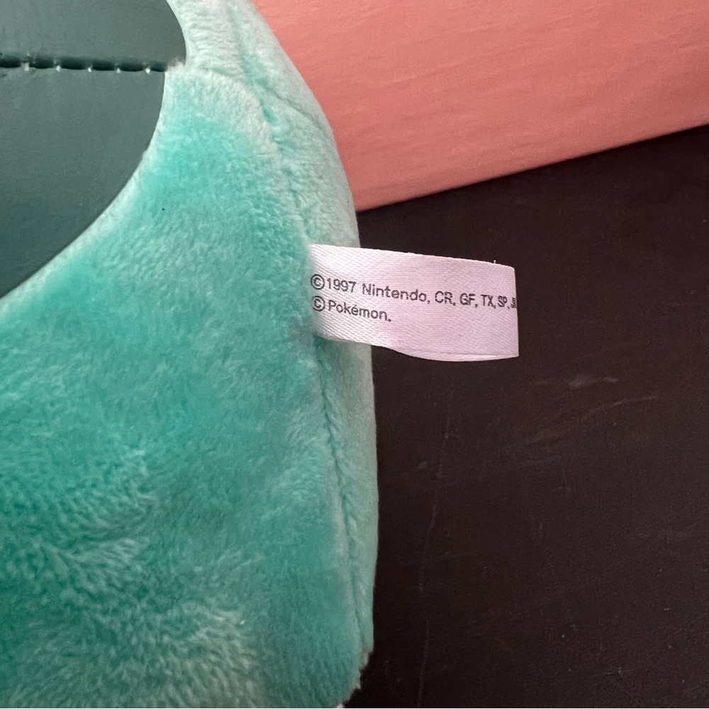 1997 Nintendo Pokémon Bulbasaur Green and Blue Plush Toy Kids Adults Collectible - Picture 4 of 10